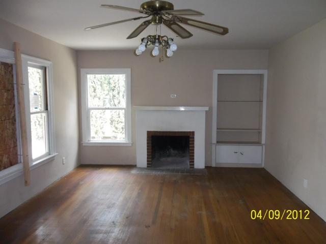 228 E Roseburg Ave, Modesto, CA 95350 photo 2