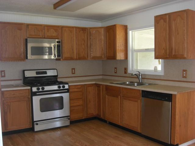 209 Cloverdale Ave, Modesto, CA 95354 photo 4