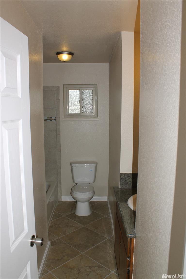 8369 Rasmussen Cir, Elverta, CA 95626 photo 7