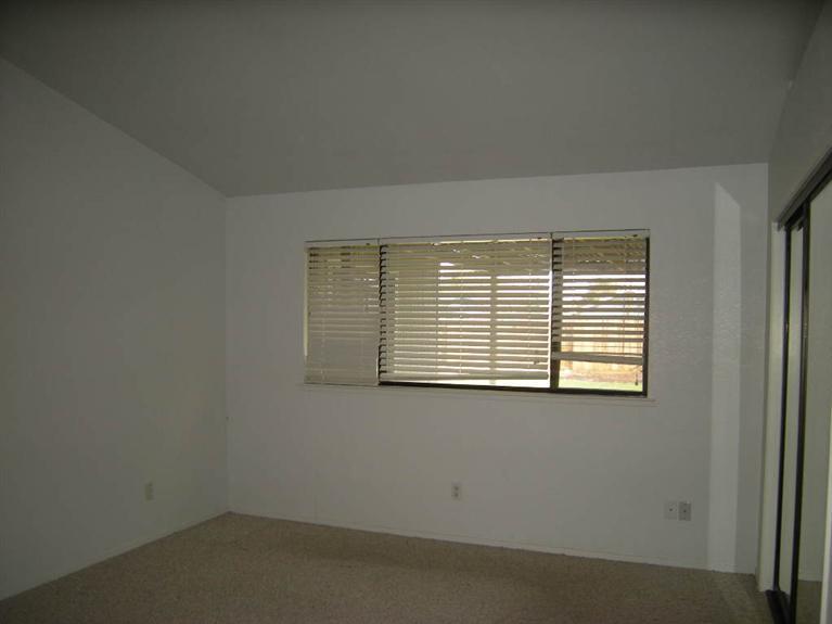 149 Chaps Ct, Galt, CA 95632 photo 16