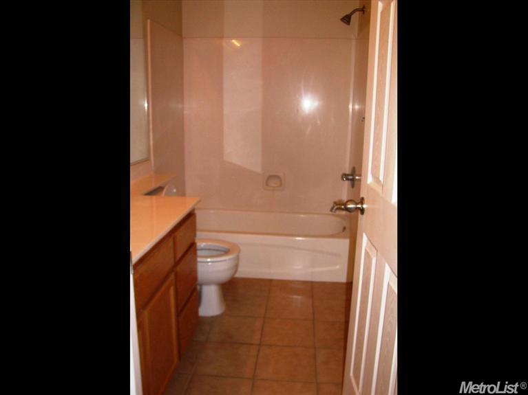 1734 Cocomo Pl, Manteca, CA 95337 photo 10