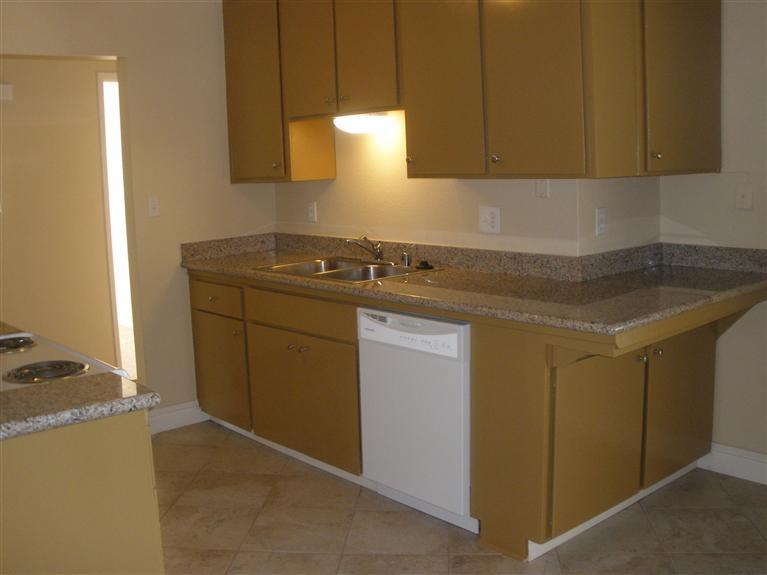 837 Palmilla Dr, Modesto, CA 95356 photo 3