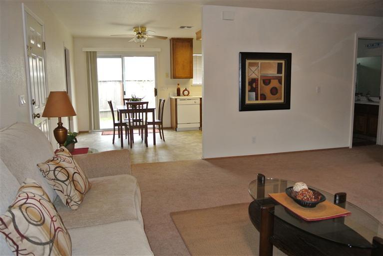 281 E St, Lincoln, CA 95648 photo 7