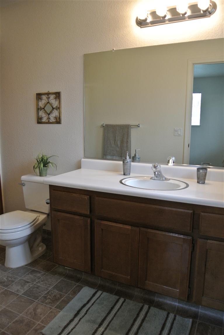 281 E St, Lincoln, CA 95648 photo 11