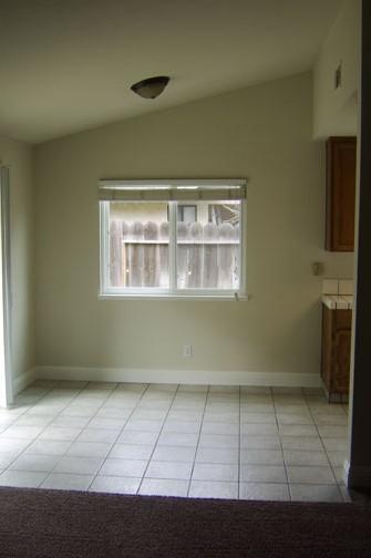358 Elgin Ave, Lodi, CA 95240 photo 4