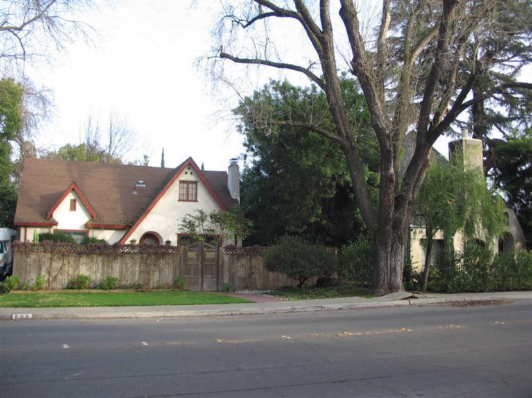 608 Sycamore Ave, Modesto, CA 95354 photo 1