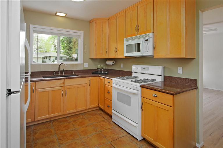2509 Bates Dr, Davis, CA 95618 photo 7