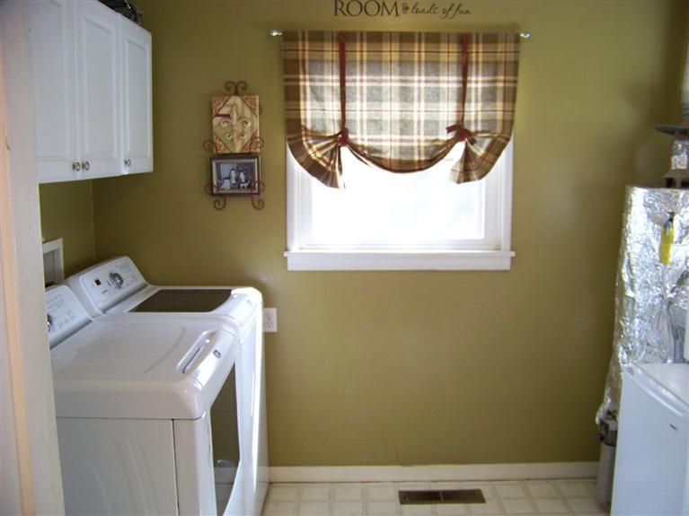 1724 E Marshall St, Turlock, CA 95380 photo 8