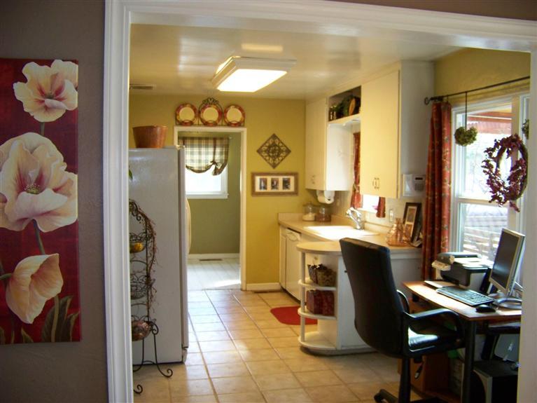 1724 E Marshall St, Turlock, CA 95380 photo 6
