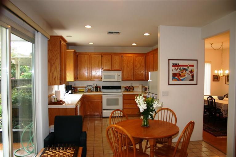 1573 Pinnacles Pl, Davis, CA 95616 photo 3