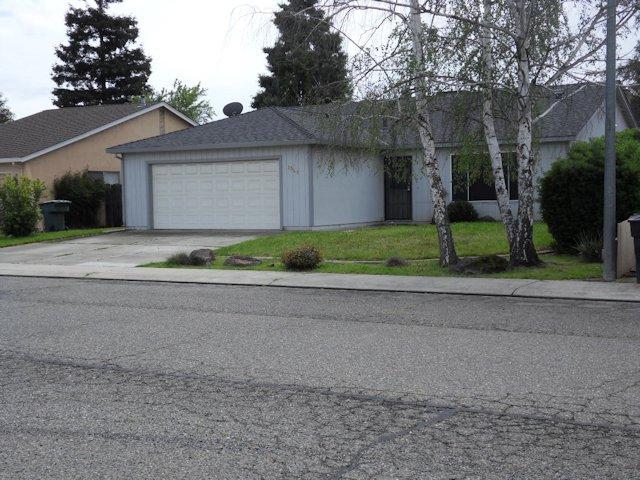 1360 Jennifer St, Ripon, CA 95366 photo 1