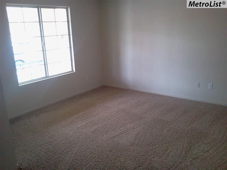 1127 Yellowhammer Dr, Patterson, CA 95363 photo 4