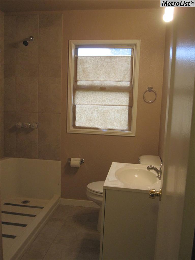 2006 Scribner St, Stockton, CA 95206 photo 7