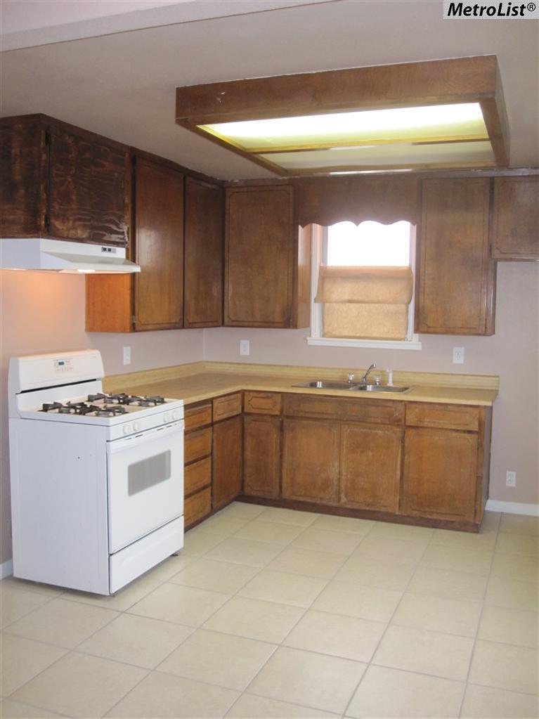 2006 Scribner St, Stockton, CA 95206 photo 9
