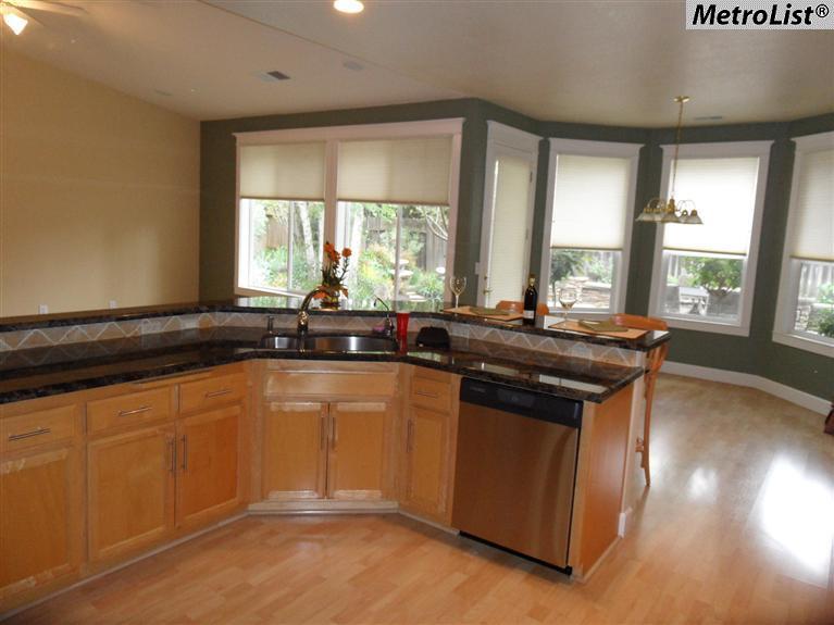 1714 Evergreen Ct, Davis, CA 95618 photo 9