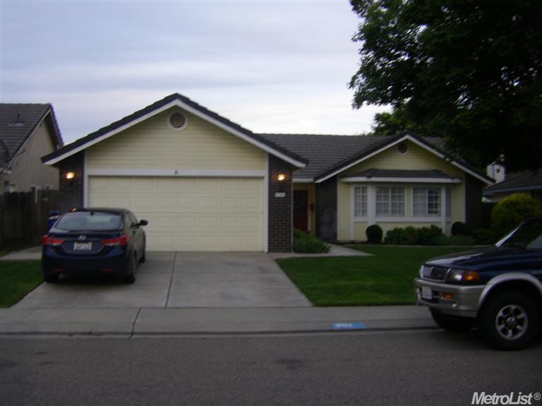 3104 Larrynell Dr, Ceres, CA 95307 photo 1