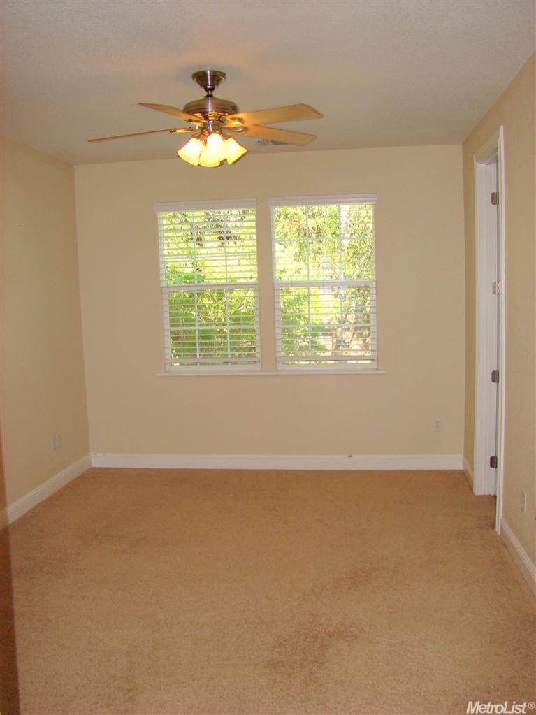 8596 Pershing Ave, Fair Oaks, CA 95628 photo 9