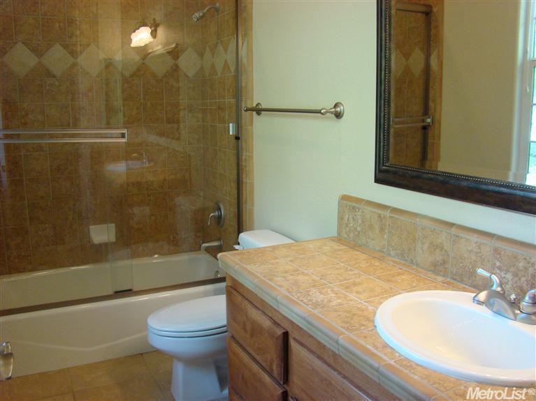 8596 Pershing Ave, Fair Oaks, CA 95628 photo 10