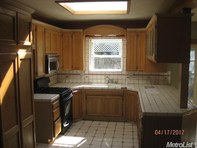 3424 Fowler Rd, Ceres, CA 95307 photo 3