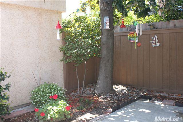 555 Oakbrook Dr, Modesto, CA 95354 photo 21