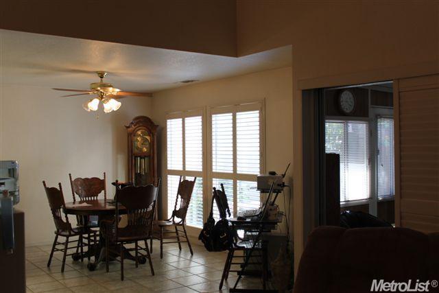 555 Oakbrook Dr, Modesto, CA 95354 photo 13