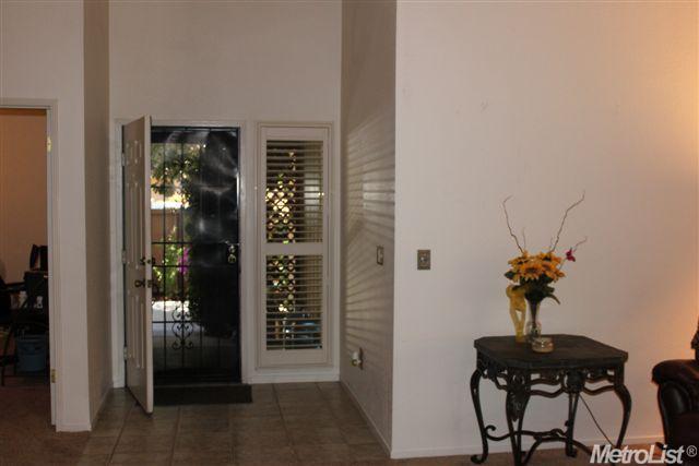 555 Oakbrook Dr, Modesto, CA 95354 photo 12