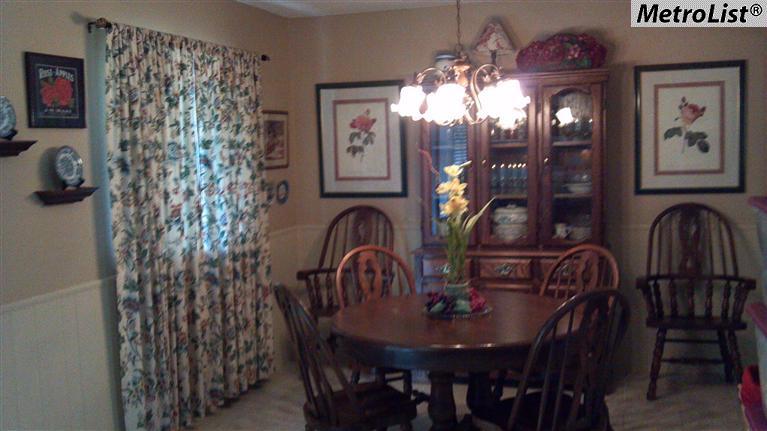 1928 Applegate Dr, Modesto, CA 95350 photo 4