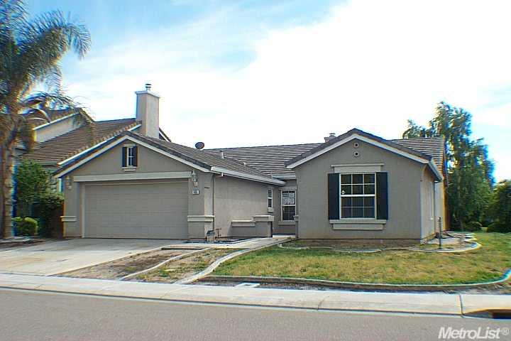 1909 Bailey Dr, Modesto, CA 95355 photo 1