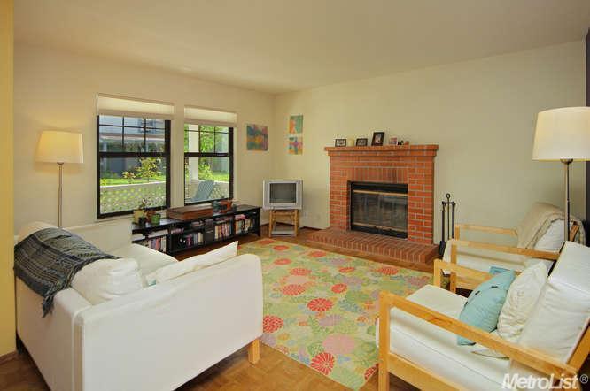 2412 Amapola Dr, Davis, CA 95616 photo 5