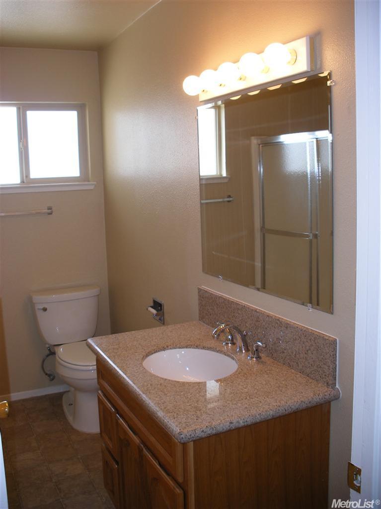2017 Tilton Pl, Modesto, CA 95355 photo 7