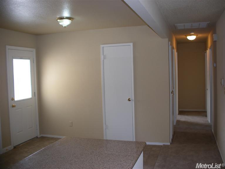 2017 Tilton Pl, Modesto, CA 95355 photo 6