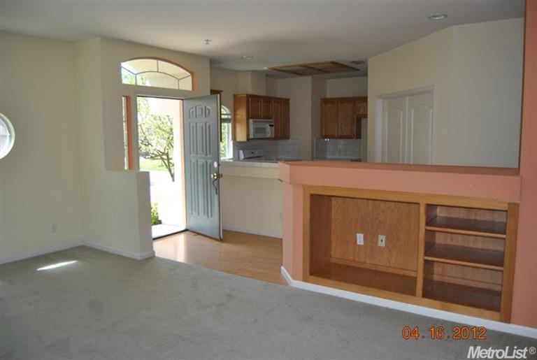 654 Blanefield Ct, Folsom, CA 95630 photo 3