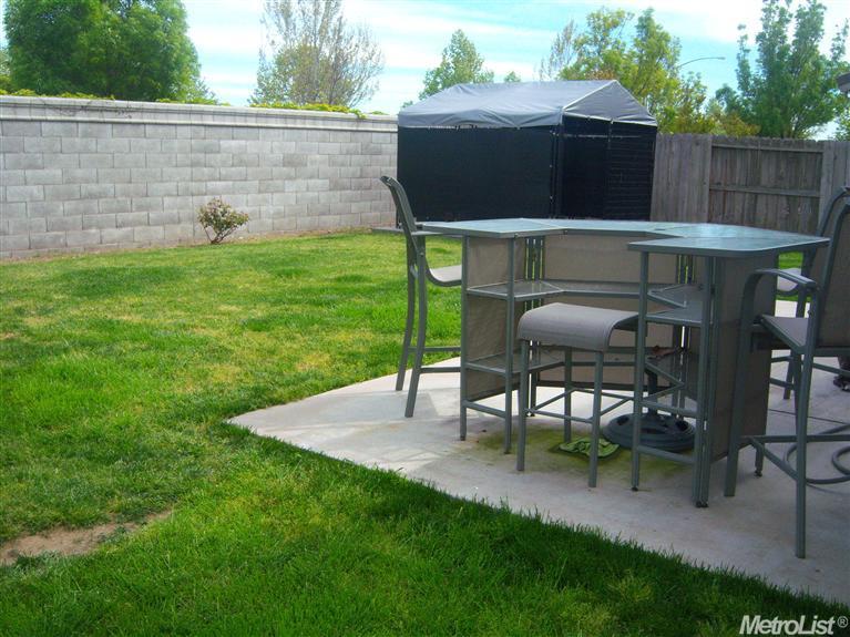 13402 Pipestone St, Lathrop, CA 95330 photo 5