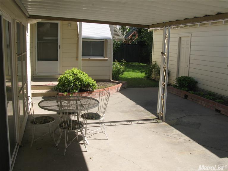 2113 Juliesse Ave, Sacramento, CA 95821 photo 4