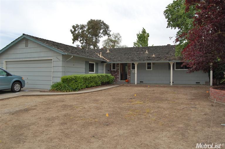 3845 Ballard Dr, Carmichael, CA 95608 photo 1