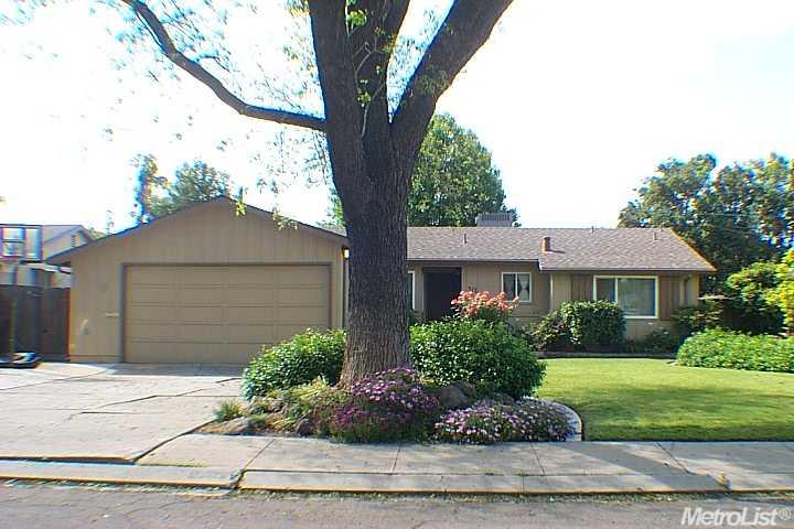 312 Ribier Ave, Modesto, CA 95350 photo 1