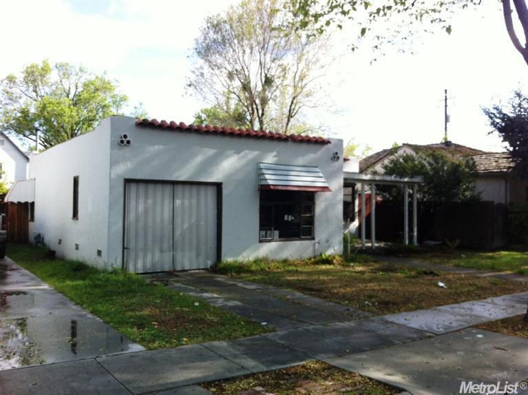 211 E 12th St, Tracy, CA 95376 photo 2