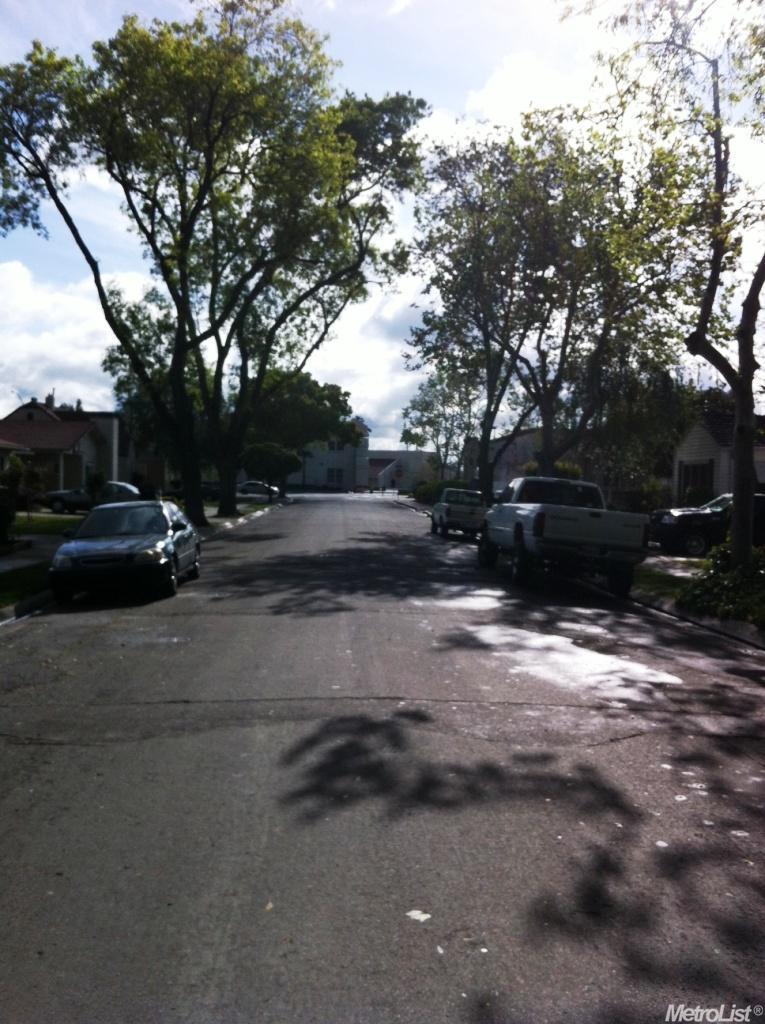 211 E 12th St, Tracy, CA 95376 photo 9