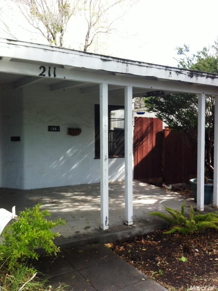 211 E 12th St, Tracy, CA 95376 photo 5