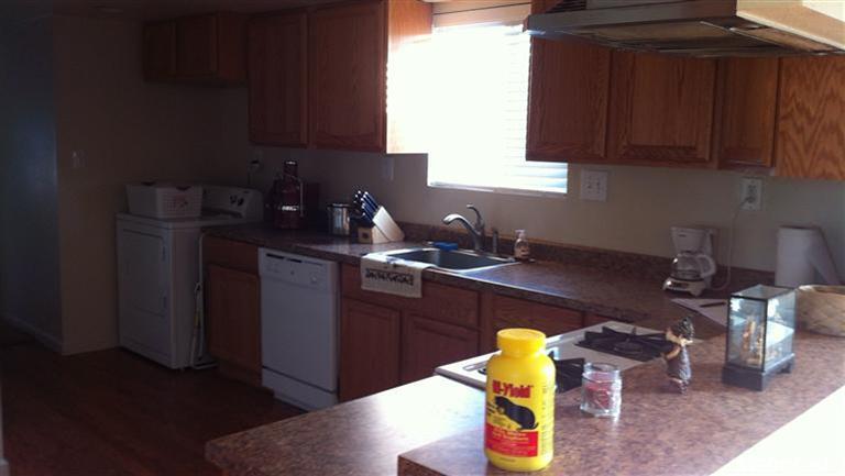 2145 Main St, Escalon, CA 95320 photo 3