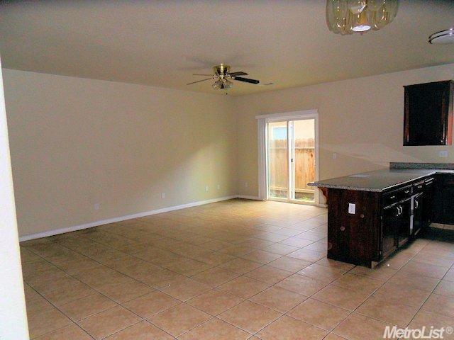 412 Alturas Ave, Modesto, CA 95351 photo 6