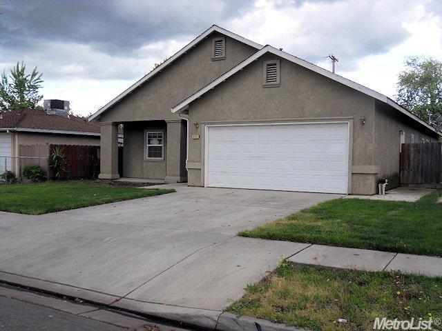 412 Alturas Ave, Modesto, CA 95351 photo 2
