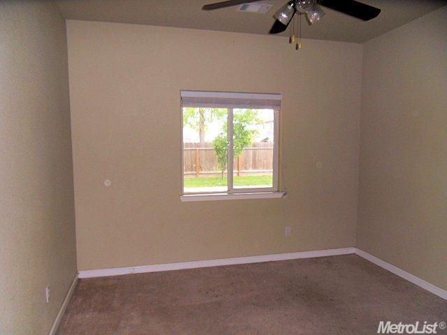 412 Alturas Ave, Modesto, CA 95351 photo 13