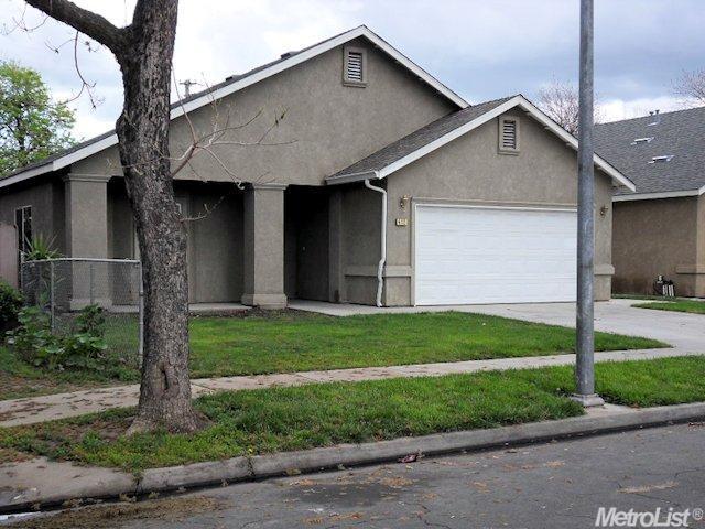 412 Alturas Ave, Modesto, CA 95351 photo 3