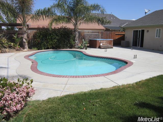 105 Via Marsala, Gustine, CA 95322 photo 22