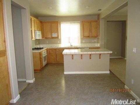765 Presidio Pl, Tracy, CA 95377 photo 5