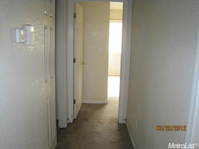 824 Emily St, Turlock, CA 95380 photo 6