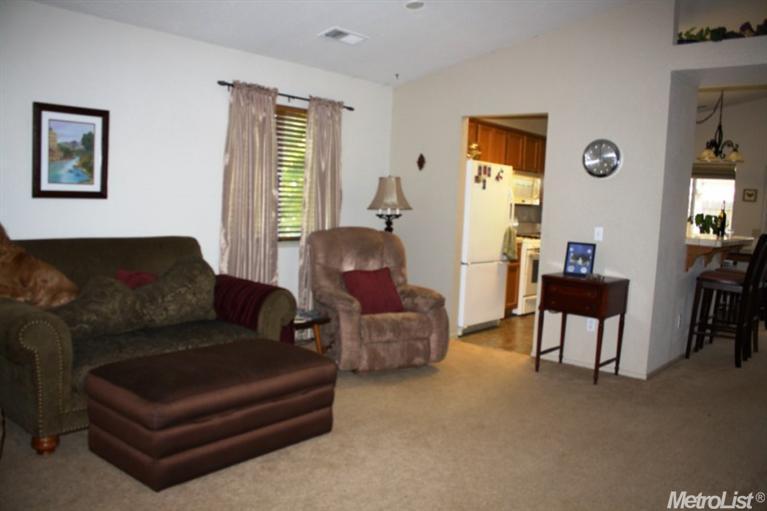 166 Danny Dr, Galt, CA 95632 photo 3