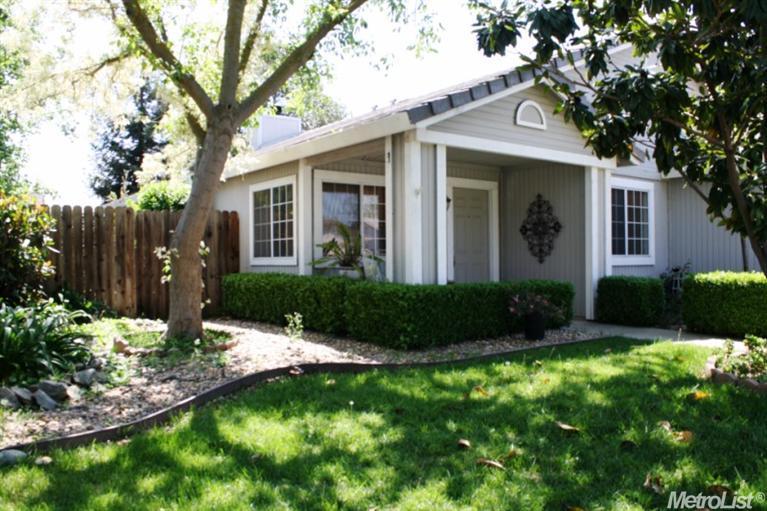 166 Danny Dr, Galt, CA 95632 photo 2