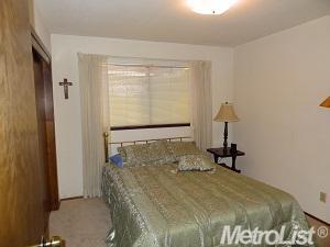 5331 Flagstone St, Carmichael, CA 95608 photo 8